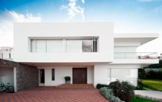 esquadria de aluminio branca